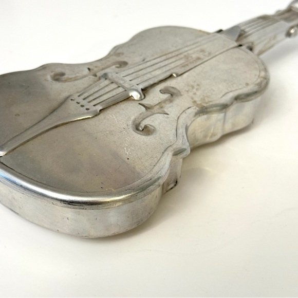 Vintage Mount Vernon Ware - Aluminum Violin Silent Butler - Picture 4 of 10